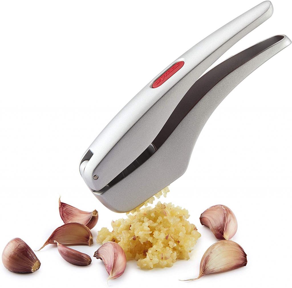 The 6 Best Garlic Presses of 2020 [Top Reviews] » Qualitypocket