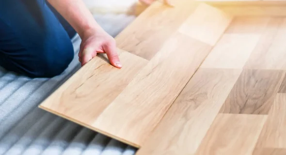 Which is best hardwood vs vinyl plank? Must Know